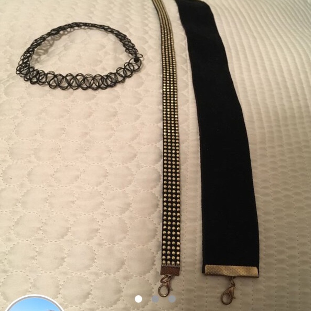 3 chokers